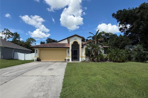 Villa ou maison à North Port, Floride 3 chambres, 162.39 m2 № 2344882