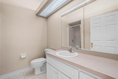Condo in Winter Haven, Florida, 2 bedrooms  № 1784986 - photo 20