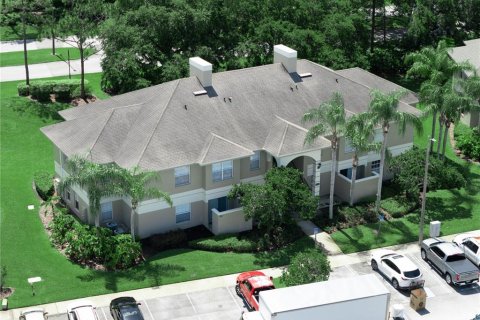 Condo in Winter Haven, Florida, 2 bedrooms  № 1784986 - photo 1