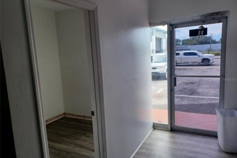 Снять в аренду коммерческую недвижимость в Тампа, Флорида 737.37м2, № 1916352 - фото 4