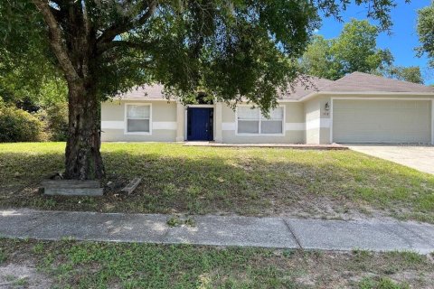 Casa en alquiler en Deltona, Florida, 3 dormitorios, 173.73 m2 № 1893920 - foto 1