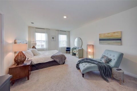 House in Wesley Chapel, Florida 5 bedrooms, 242.01 sq.m. № 1854690 - photo 20