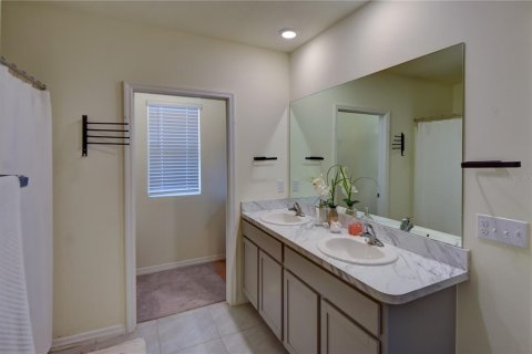 House in Wesley Chapel, Florida 5 bedrooms, 242.01 sq.m. № 1854690 - photo 21