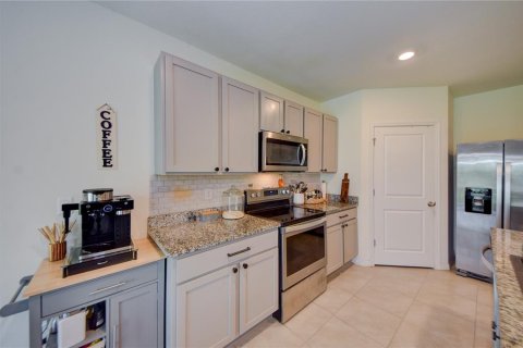 House in Wesley Chapel, Florida 5 bedrooms, 242.01 sq.m. № 1854690 - photo 8