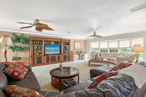 Villa ou maison à vendre à Sarasota, Floride: 3 chambres, 216.83 m2 № 2398736 - photo 14