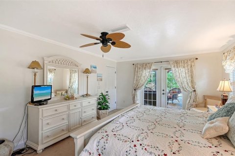Villa ou maison à vendre à Sarasota, Floride: 3 chambres, 216.83 m2 № 2398736 - photo 30