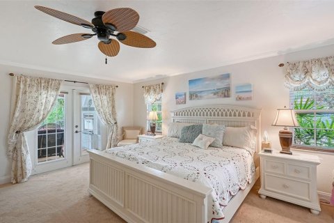 Villa ou maison à vendre à Sarasota, Floride: 3 chambres, 216.83 m2 № 2398736 - photo 29