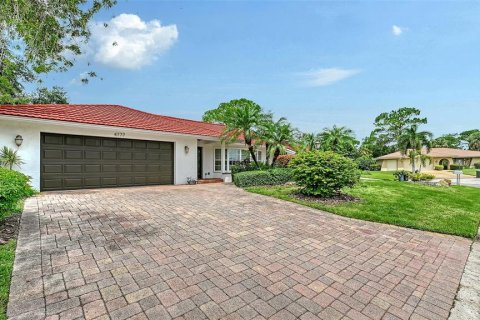 Villa ou maison à vendre à Sarasota, Floride: 3 chambres, 216.83 m2 № 2398736 - photo 3