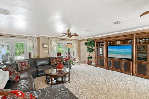Villa ou maison à vendre à Sarasota, Floride: 3 chambres, 216.83 m2 № 2398736 - photo 12