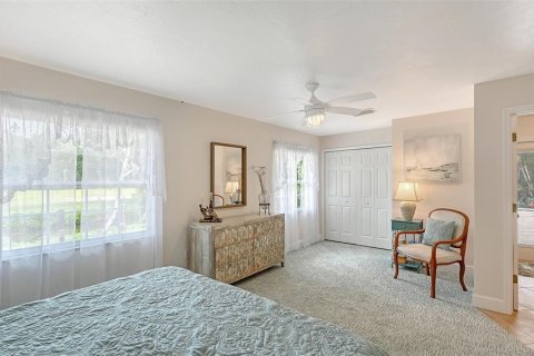 Villa ou maison à vendre à Sarasota, Floride: 3 chambres, 216.83 m2 № 2398736 - photo 23