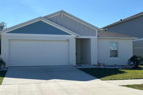 House in Haines City, Florida 3 bedrooms, 127.74 sq.m. № 2222060