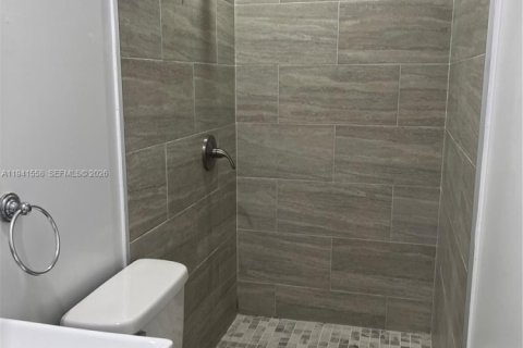 Commercial property in Homestead, Florida 1 bedroom, 55.74 sq.m. № 1998995 - photo 7