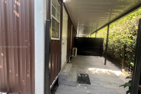 Commercial property in Homestead, Florida 1 bedroom, 55.74 sq.m. № 1998995 - photo 21