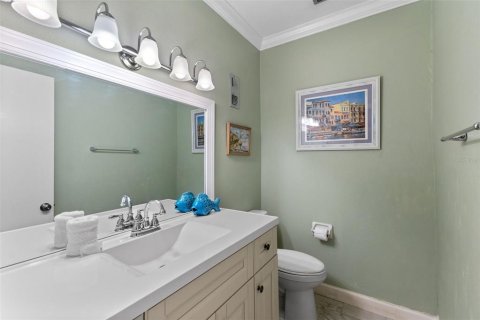 Condo in Indian Rocks Beach, Florida, 2 bedrooms  № 1879505 - photo 16