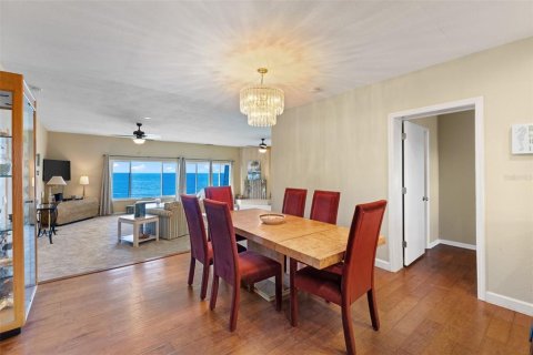 Condo in Indian Rocks Beach, Florida, 2 bedrooms  № 1879505 - photo 9