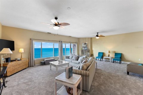 Condo in Indian Rocks Beach, Florida, 2 bedrooms  № 1879505 - photo 8