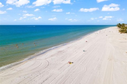Condo in Indian Rocks Beach, Florida, 2 bedrooms  № 1879505 - photo 26