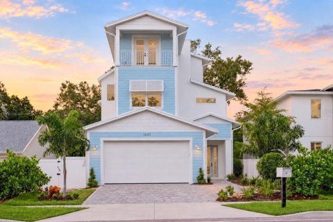 Casa en Sarasota, Florida 5 dormitorios, 281.68 m2 № 2385694