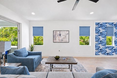 Casa en venta en Sarasota, Florida, 5 dormitorios, 281.68 m2 № 2385694 - foto 23