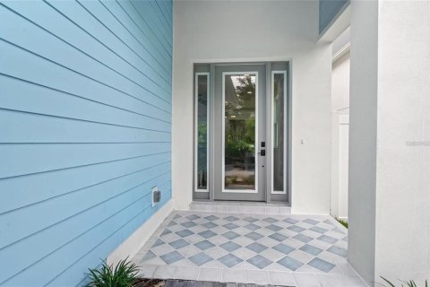 Casa en venta en Sarasota, Florida, 5 dormitorios, 281.68 m2 № 2385694 - foto 8