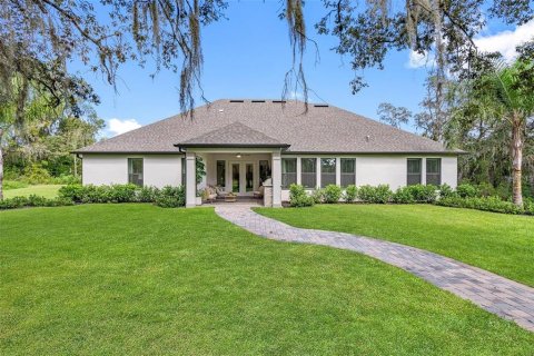 House in Hudson, Florida 4 bedrooms, 305.83 sq.m. № 1553781 - photo 2