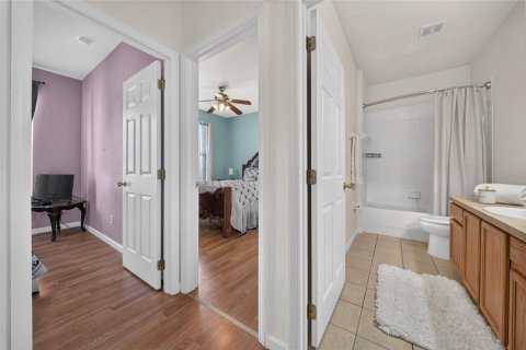 Villa ou maison à vendre à Kissimmee, Floride: 4 chambres, 202.71 m2 № 2394100 - photo 21