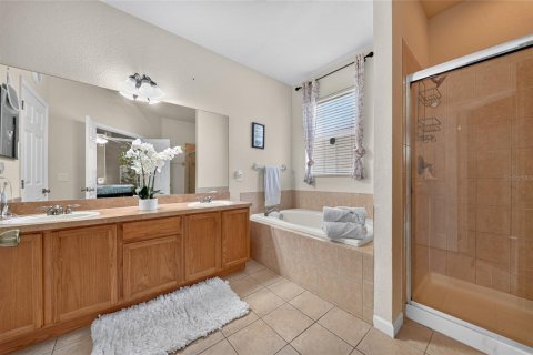 Villa ou maison à vendre à Kissimmee, Floride: 4 chambres, 202.71 m2 № 2394100 - photo 17