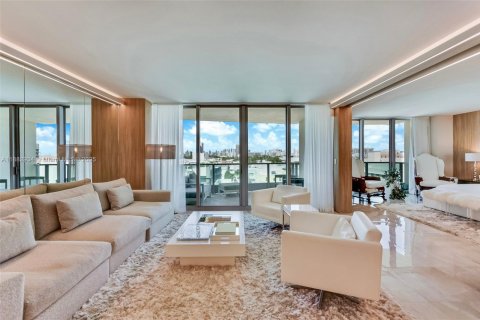 Copropriété à vendre à Miami Beach, Floride: 2 chambres, 127.28 m2 № 1943278 - photo 7