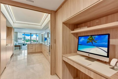 Copropriété à vendre à Miami Beach, Floride: 2 chambres, 127.28 m2 № 1943278 - photo 5