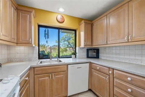 Adosado en venta en Saint Petersburg, Florida, 3 dormitorios, 177.91 m2 № 1584521 - foto 16