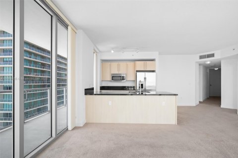 Copropriété à louer à Miami, Floride: 2 chambres, 102.94 m2 № 1930711 - photo 6