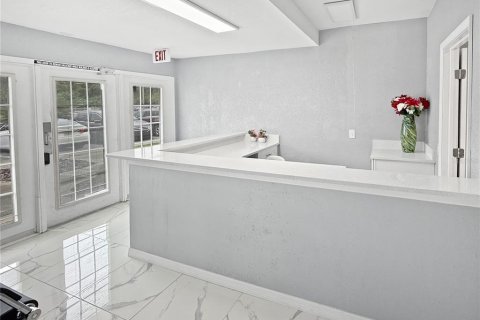 Immobilier commercial à louer à Kissimmee, Floride: 106.19 m2 № 1901532 - photo 7