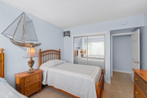 Купить кондоминиум в Помпано-Бич, Флорида 3 комнаты, 86.4м2, № 2241550 - фото 21