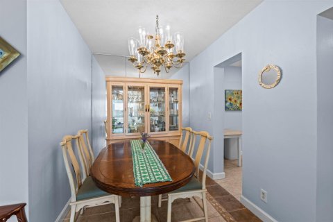 Купить кондоминиум в Помпано-Бич, Флорида 3 комнаты, 86.4м2, № 2241550 - фото 12