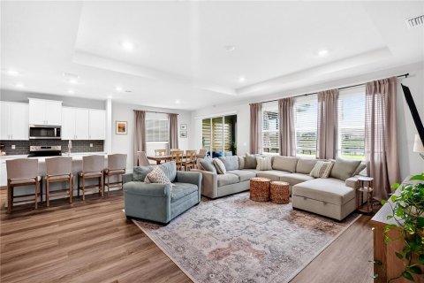 Villa ou maison à vendre à Lakewood Ranch, Floride: 4 chambres, 307.79 m2 № 2410473 - photo 8
