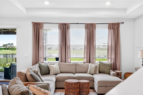 Villa ou maison à vendre à Lakewood Ranch, Floride: 4 chambres, 307.79 m2 № 2410473 - photo 7