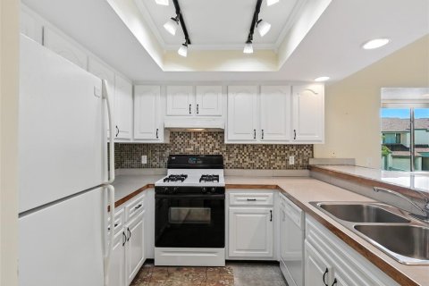 Condo in New Smyrna Beach, Florida, 1 bedroom  № 1838852 - photo 4