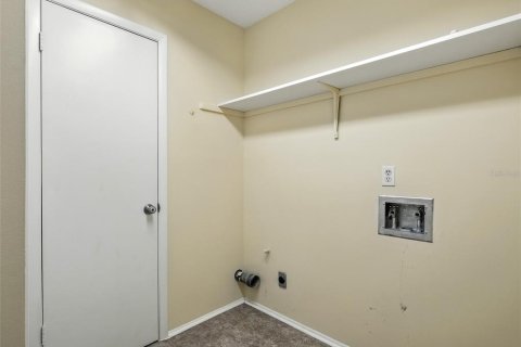 Condo in New Smyrna Beach, Florida, 1 bedroom  № 1838852 - photo 22