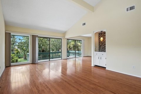 Condo in New Smyrna Beach, Florida, 1 bedroom  № 1838852 - photo 11