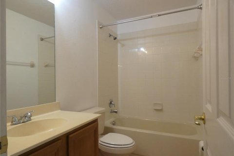 Townhouse in Sanford, Florida 3 bedrooms, 130.9 sq.m. № 2107236 - photo 12