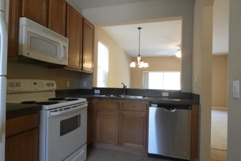 Townhouse in Sanford, Florida 3 bedrooms, 130.9 sq.m. № 2107236 - photo 6