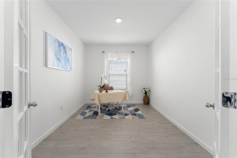 House in Ocala, Florida 3 bedrooms, 189.43 sq.m. № 2221462 - photo 8