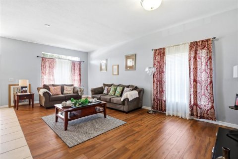 Купить виллу или дом в Киссимми, Флорида 5 комнат, 169.27м2, № 2232085 - фото 3