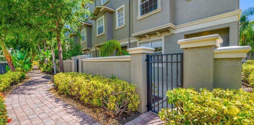 Touwnhouse à Seminole, Floride 3 chambres, 175.12 m2 № 2148722