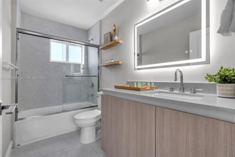 Купить виллу или дом в Форт-Лодердейл, Флорида 3 спальни, 111.95м2, № 2026247 - фото 20