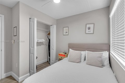 Купить виллу или дом в Форт-Лодердейл, Флорида 3 спальни, 111.95м2, № 2026247 - фото 24