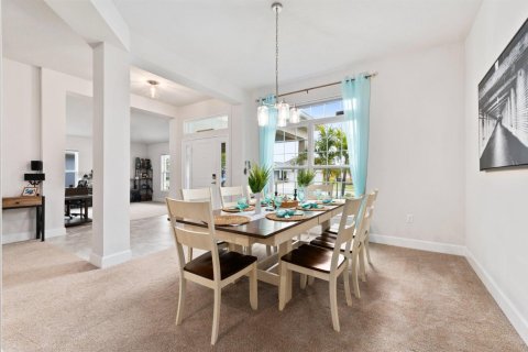 House in St. Lucie, Florida 4 bedrooms, 233 sq.m. № 2177190 - photo 15