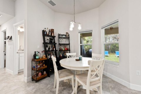 House in St. Lucie, Florida 4 bedrooms, 233 sq.m. № 2177190 - photo 23