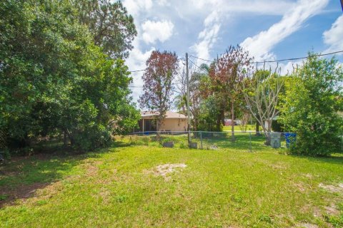 House in Vero Beach, Florida 2 bedrooms, 112.97 sq.m. № 2088320 - photo 29
