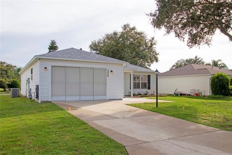 House in The Villages, Florida 3 bedrooms, 115.2 sq.m. № 1826258 - photo 29